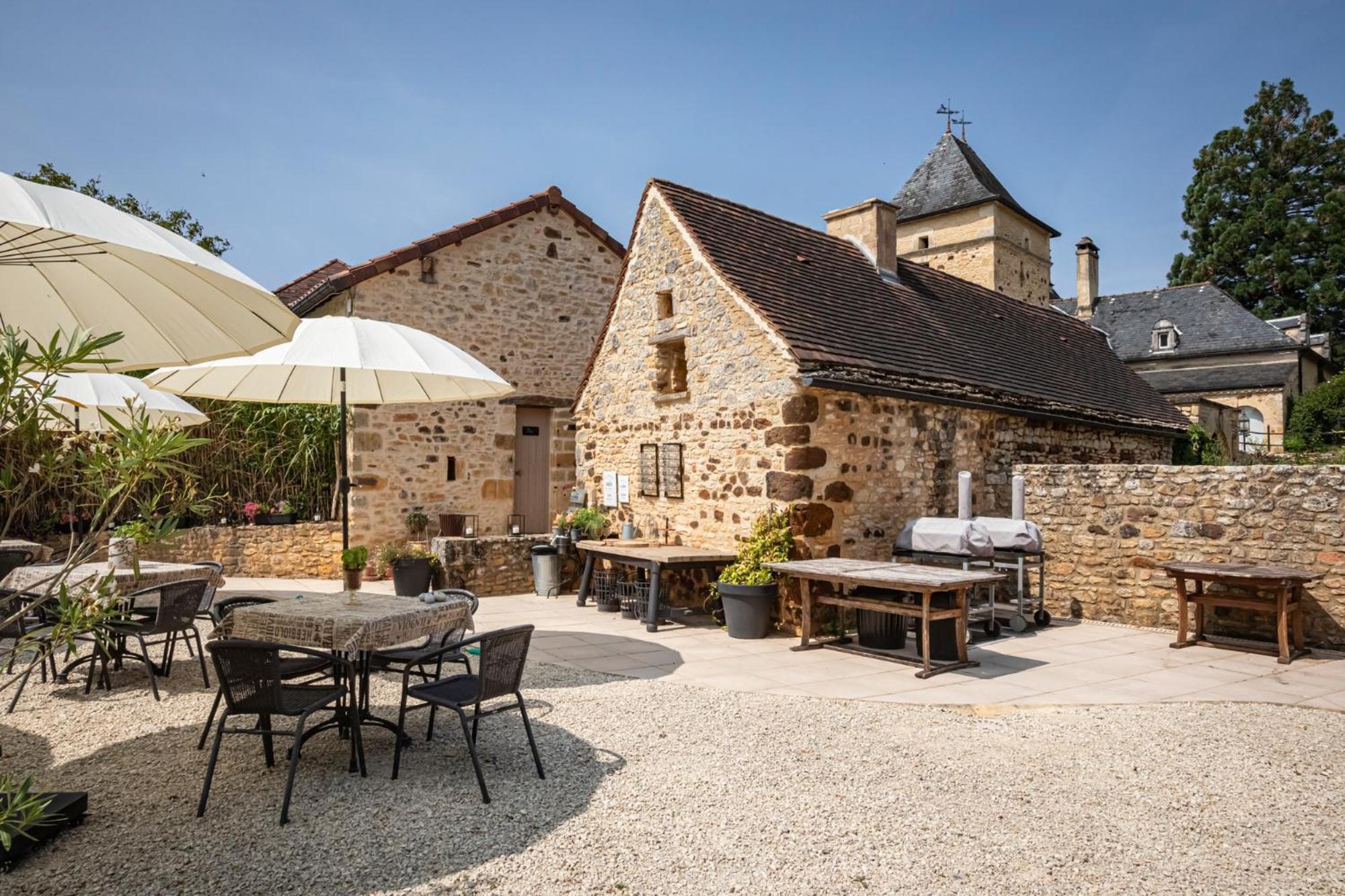 Bed and Breakfast Lo Petit Cretsou Simeyrols Exterior foto